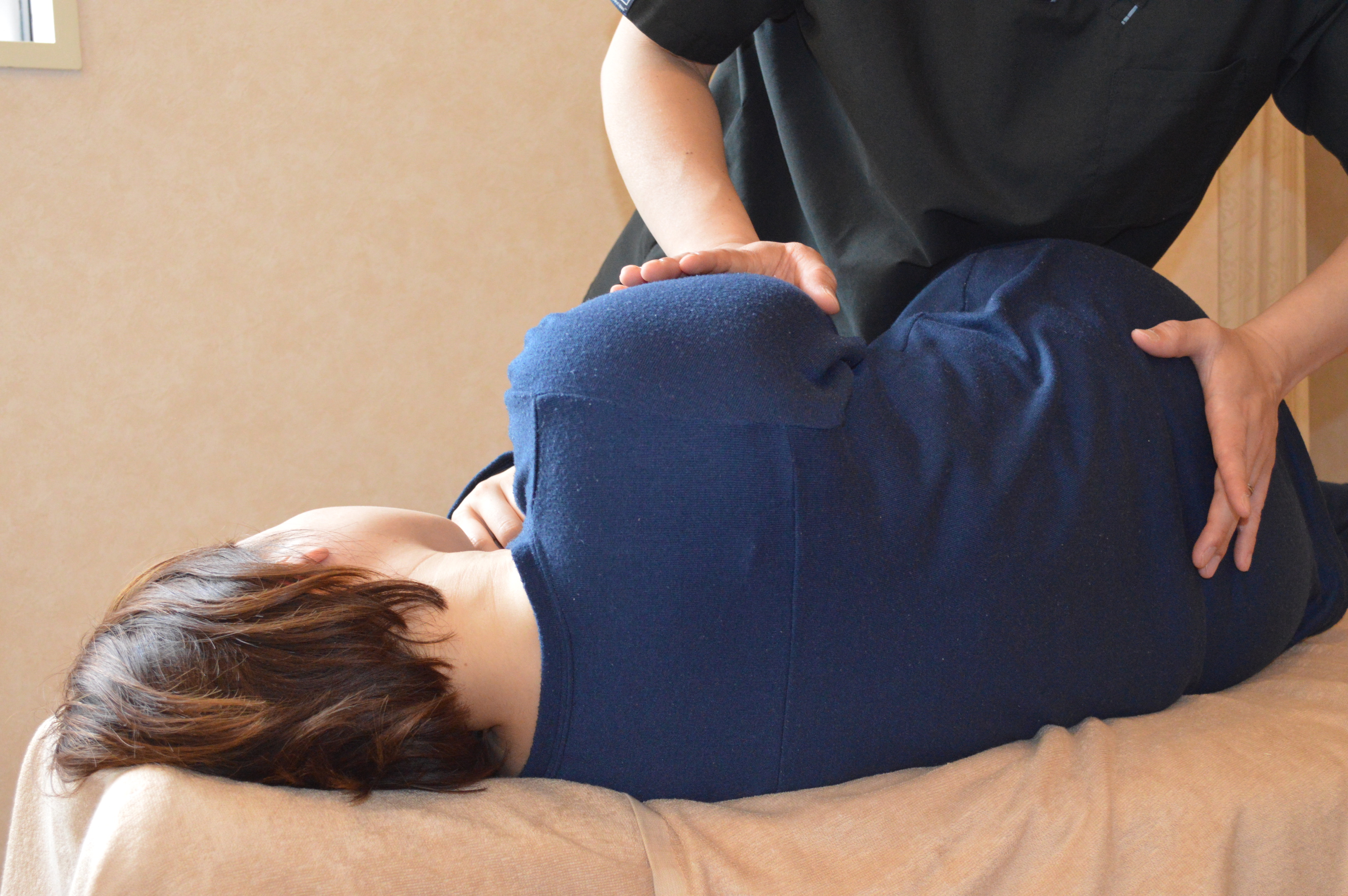 札幌白石区整体【猫背骨盤矯正専門】カラダカイロ　