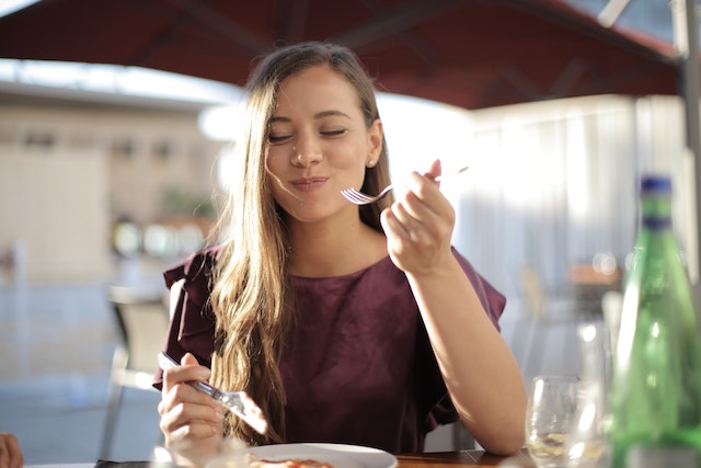 カラダカイロ,女性,食事