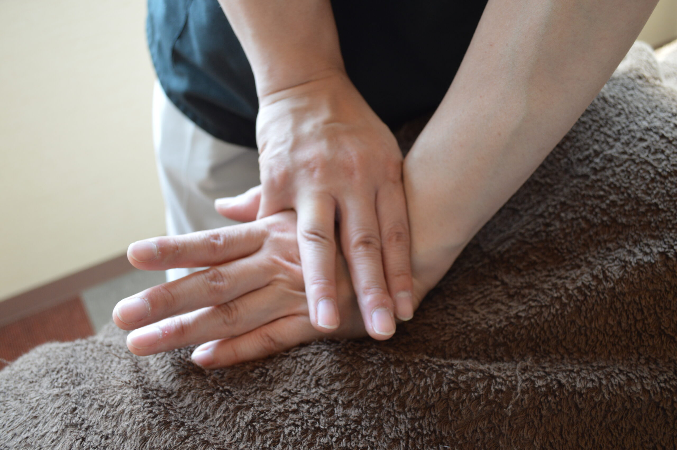 札幌白石区整体【猫背骨盤矯正専門】カラダカイロ　