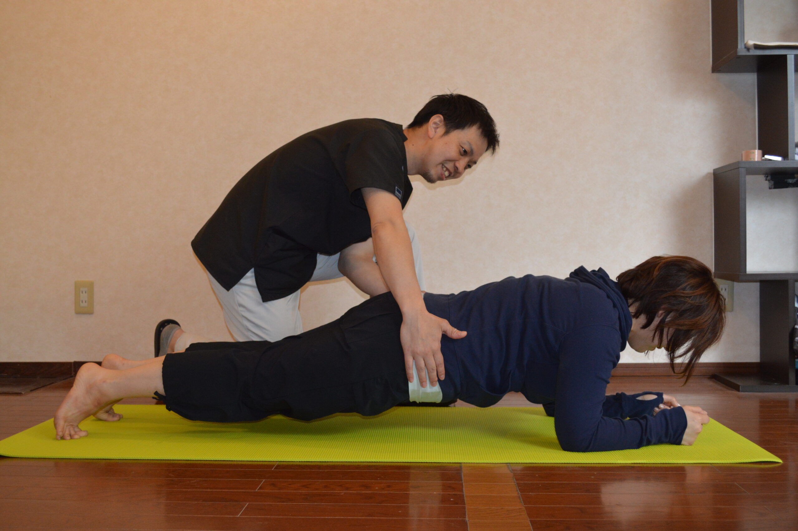 札幌白石区整体【猫背骨盤矯正専門】カラダカイロ　