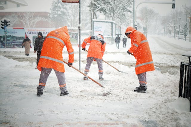 カラダカイロ,猫背姿勢矯正,肩こり,腰痛,除雪,札幌白石整体,